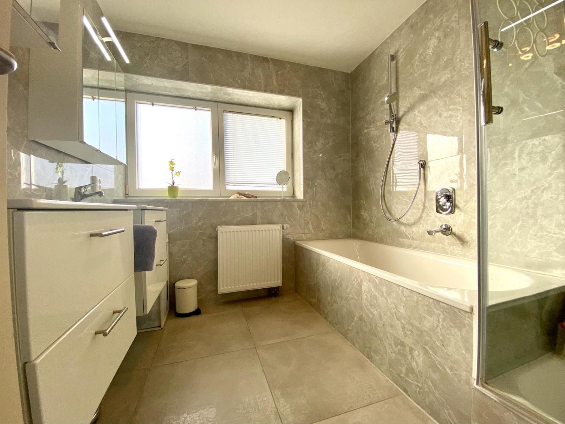 Ferienwohnung Riva - Wohlfuehloase In Ruhiger Lage Линдау Экстерьер фото